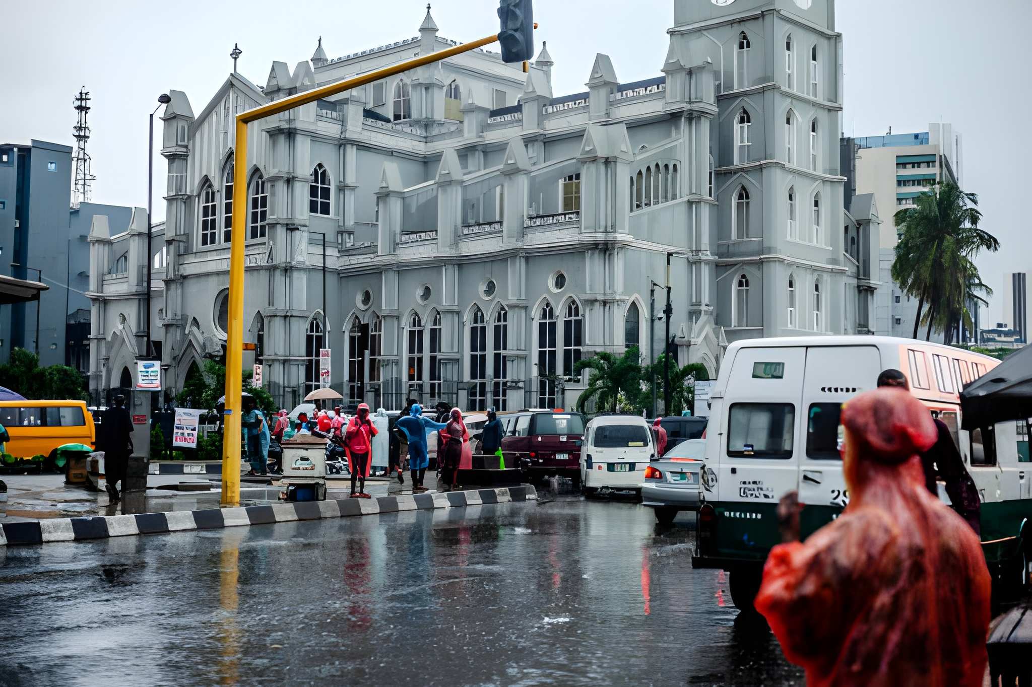 What makes an apartment a good investment in Lagos Mainland compared to ...